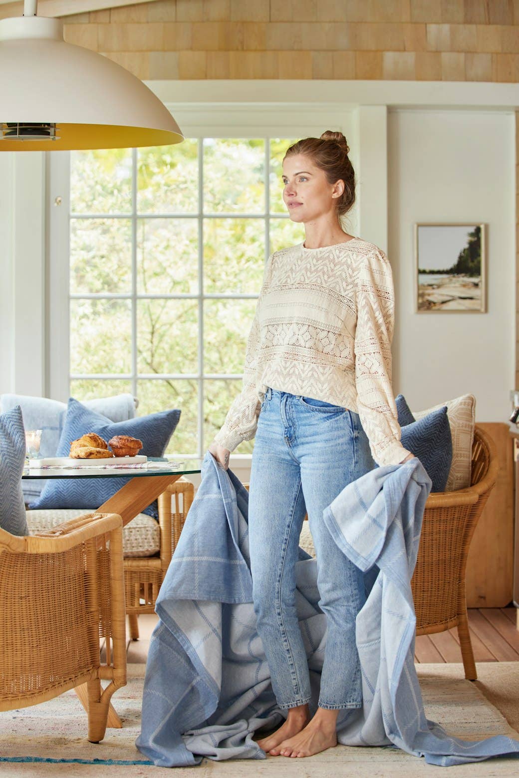 The Lightweight Blanket - Windowpane Cornflower