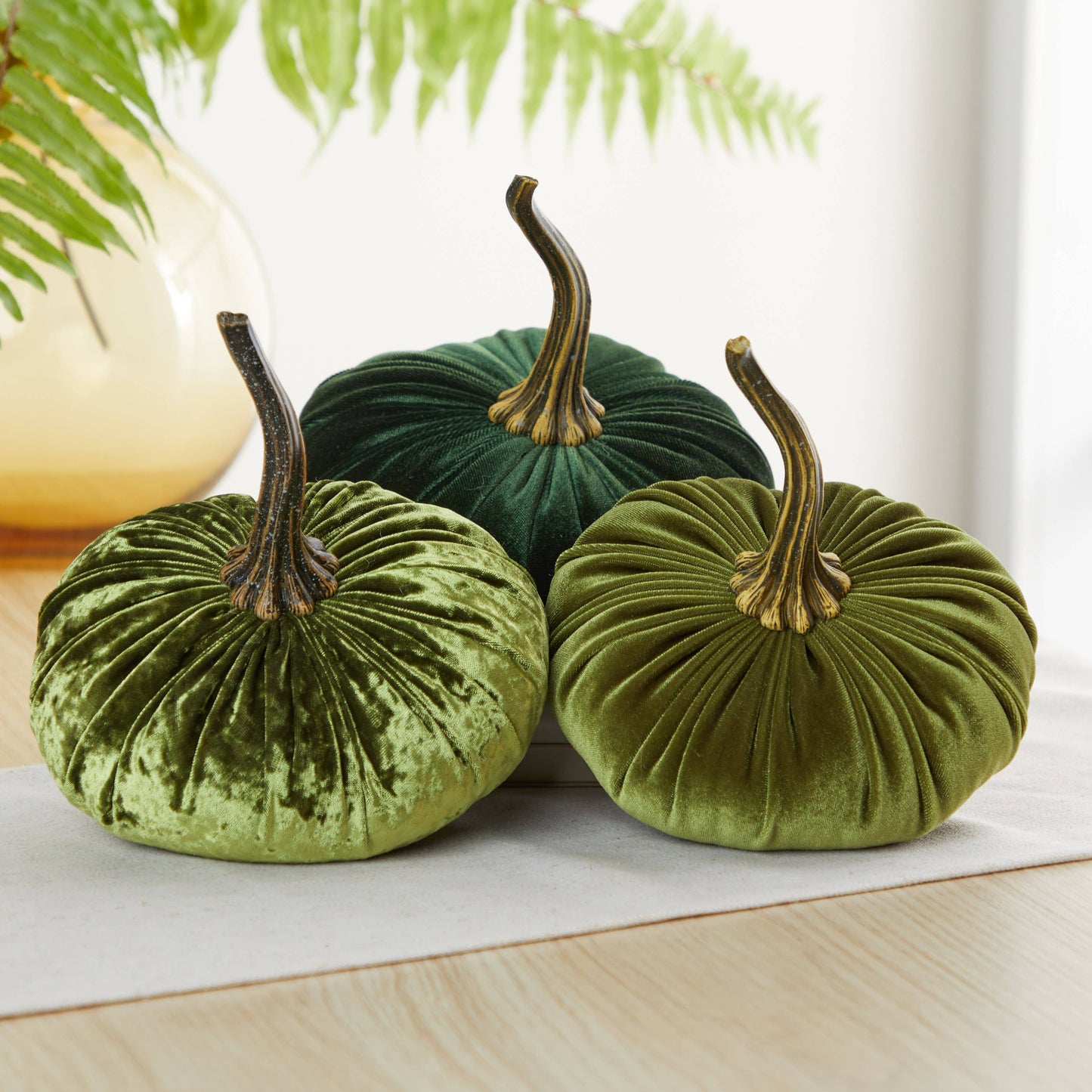 Pumpkin Large Velvet - Bronze
