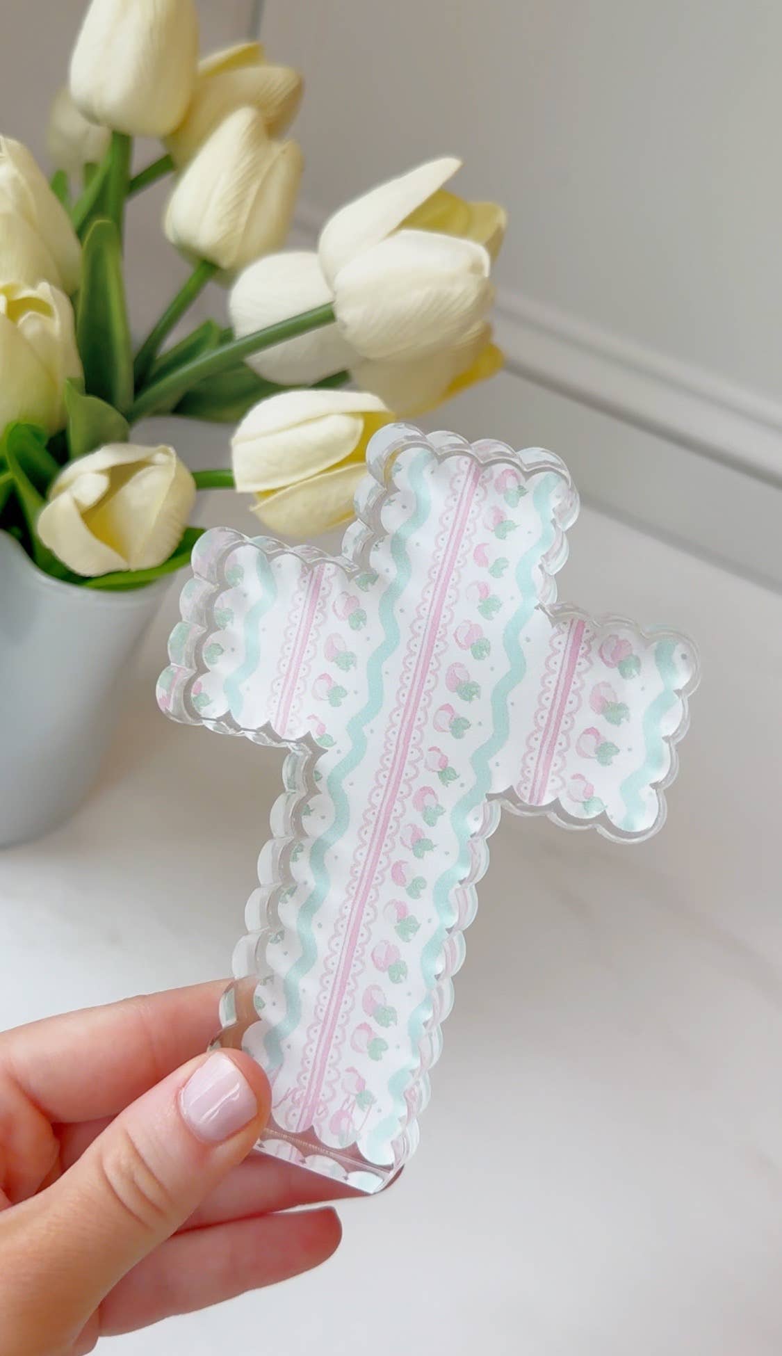 Scalloped Acrylic Cross Block - Blue Pattern