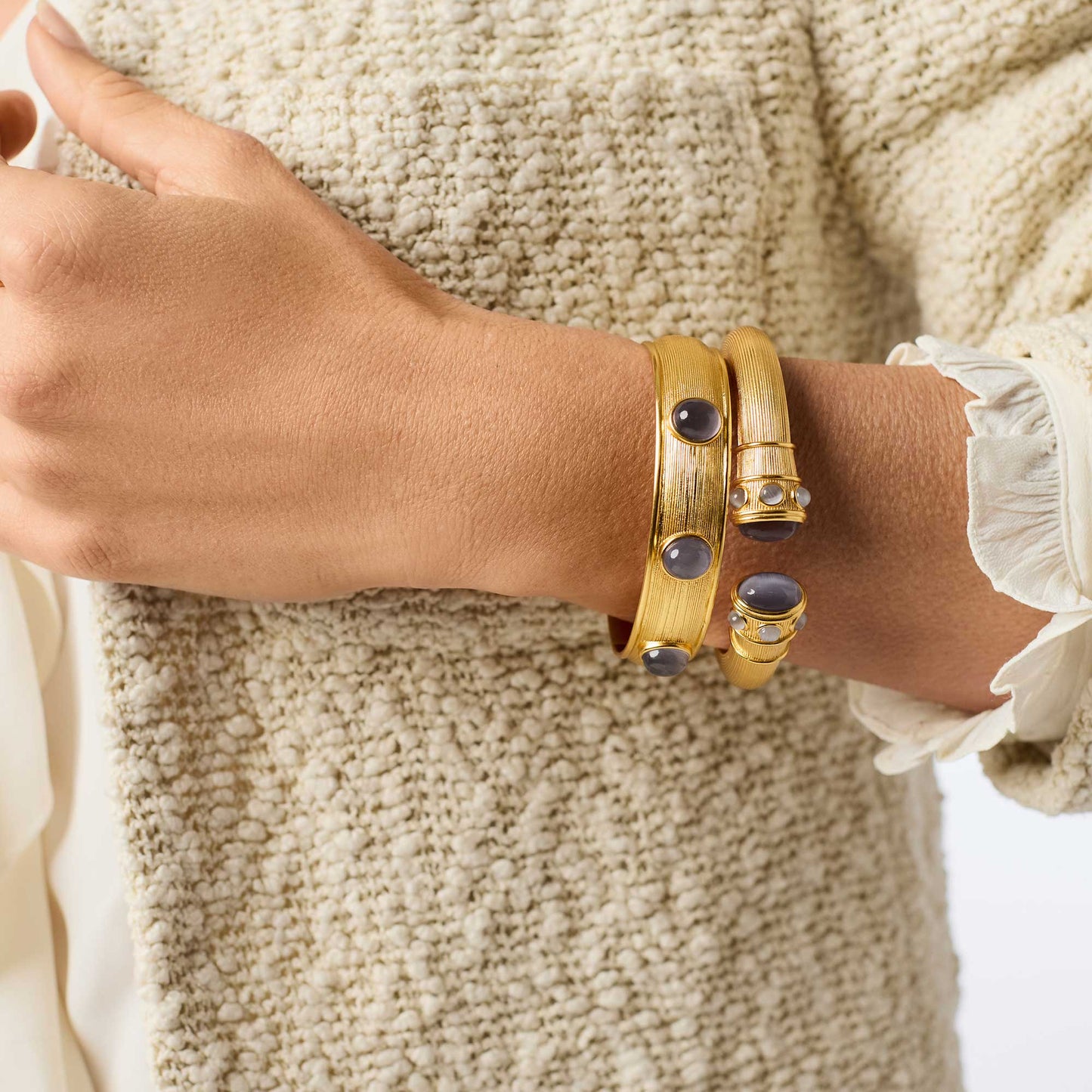 Cobblestone Stone Hinge Bangle