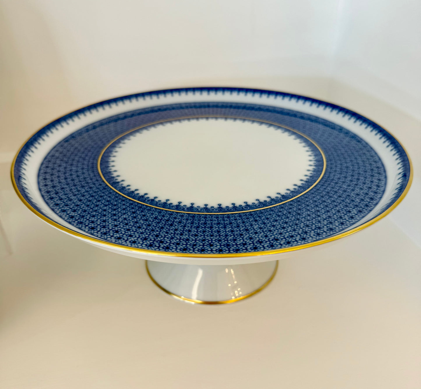 Blue Lace Cake Stand - Large