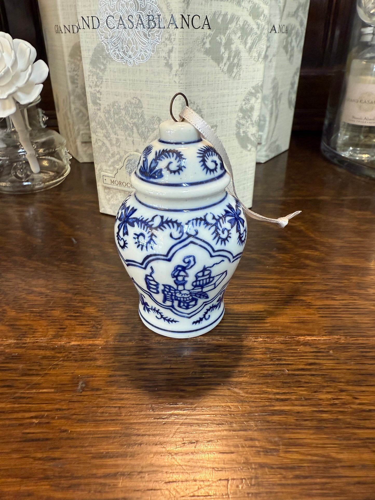 Chinoiserie Ornament - Blue
