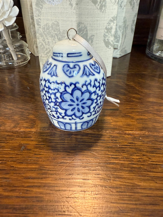 Chinoiserie Ornament - Blue