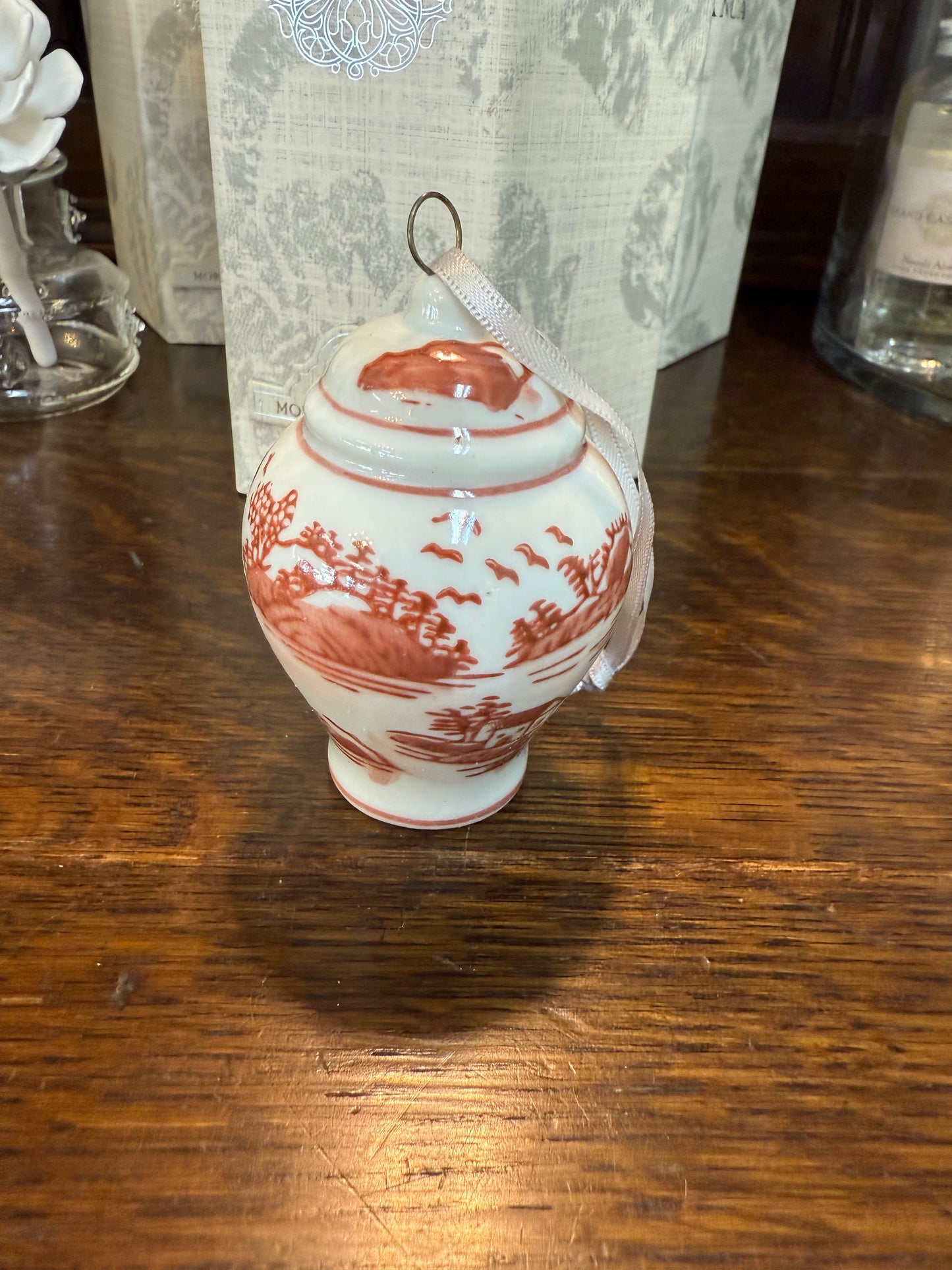 Chinoiserie Ornament - Terracotta
