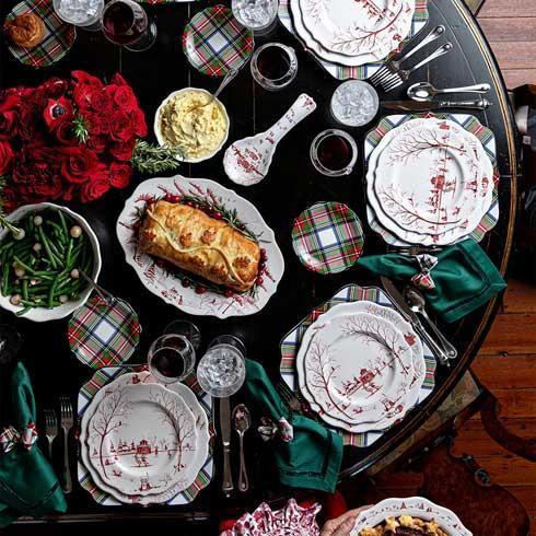 Country Estate Winter Frolic Ruby - Dinner Plate