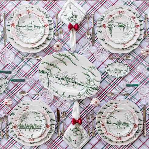 Country Estate Winter Frolic Evergreen - Charger