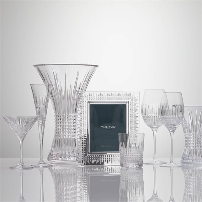 Lismore Diamond Vase - 8"