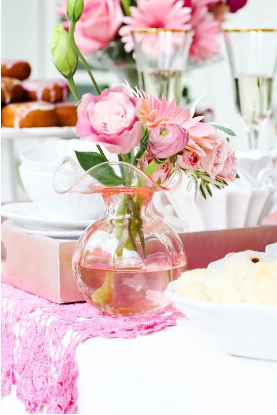 Hibiscus Glass Clear Medium Fluted Vase