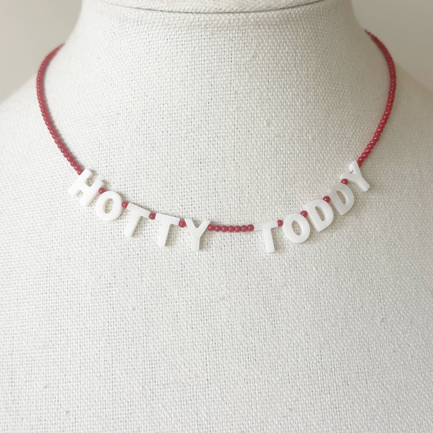 Hook 'Em Spirit Necklace