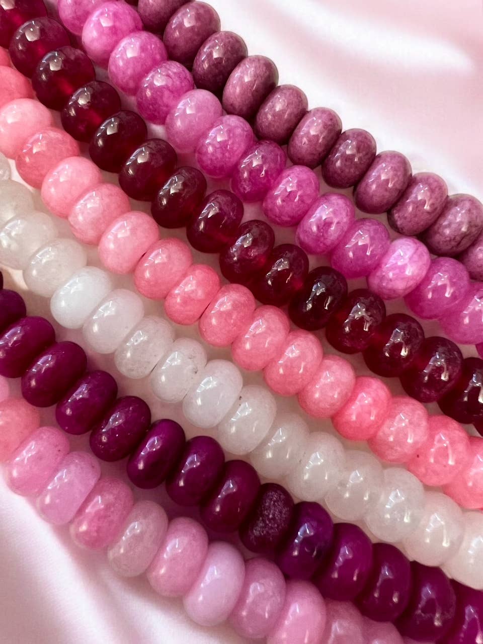 Lilly Gemstone Necklace 8mm - Hot pink