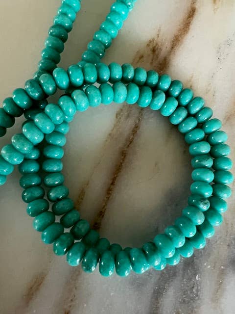 Lilly Gemstone Necklace 8mm - Green