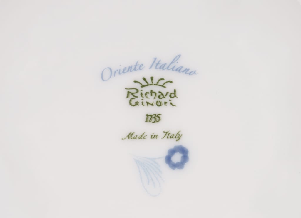 Oriente Italiano Trinket Box - Iris