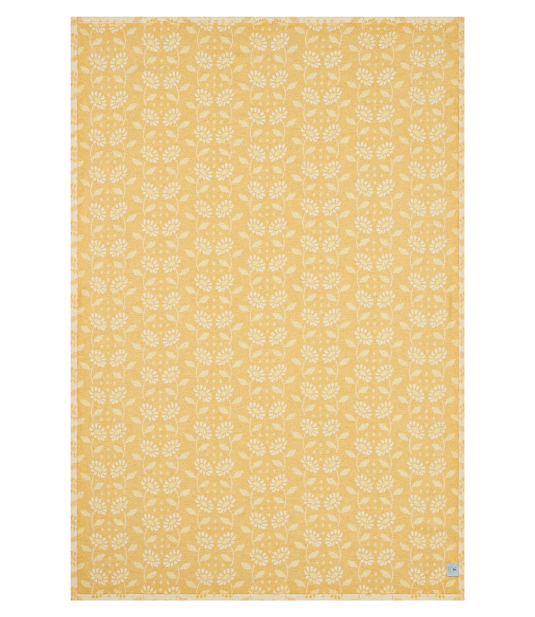 The Lightweight Blanket - Daisy Chain