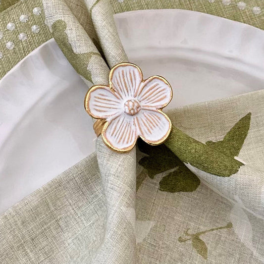 Daisy White Napkin Ring Set/4