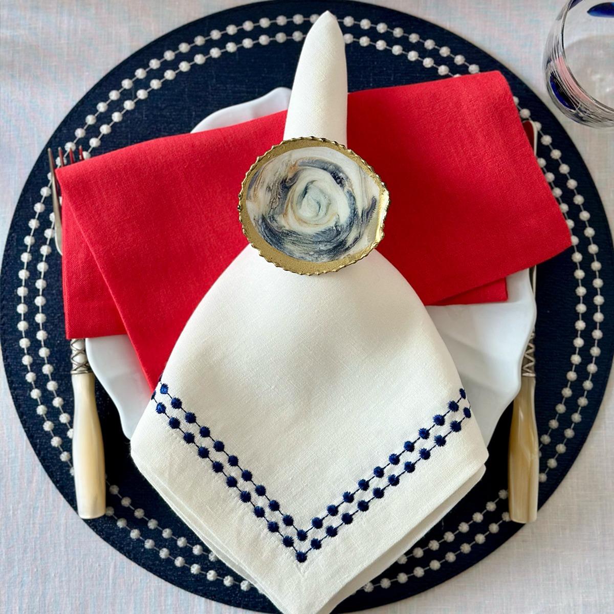 Pearls Beige White Placemats - Set/4