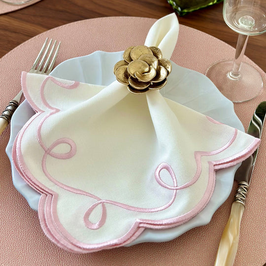 Ribbon Twirl Runner - Willow