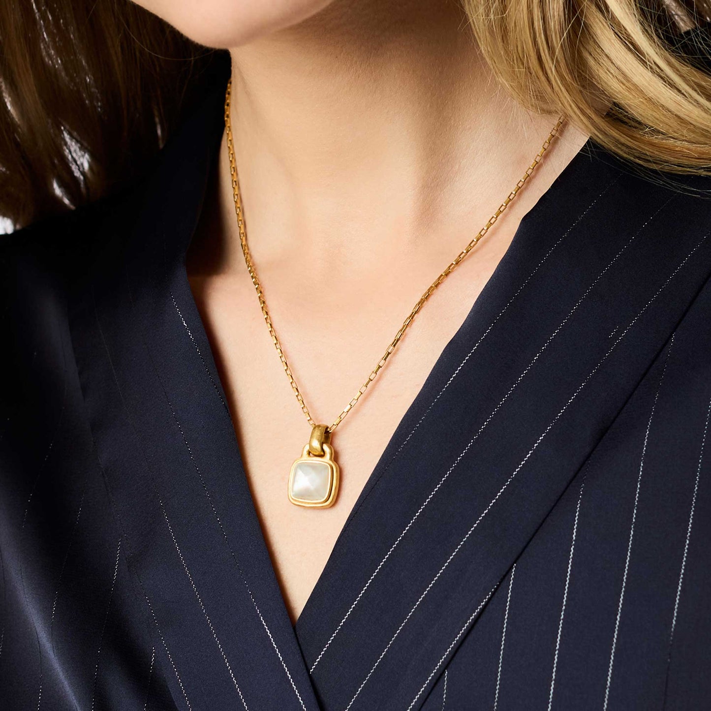 Sahara Solitaire Necklace