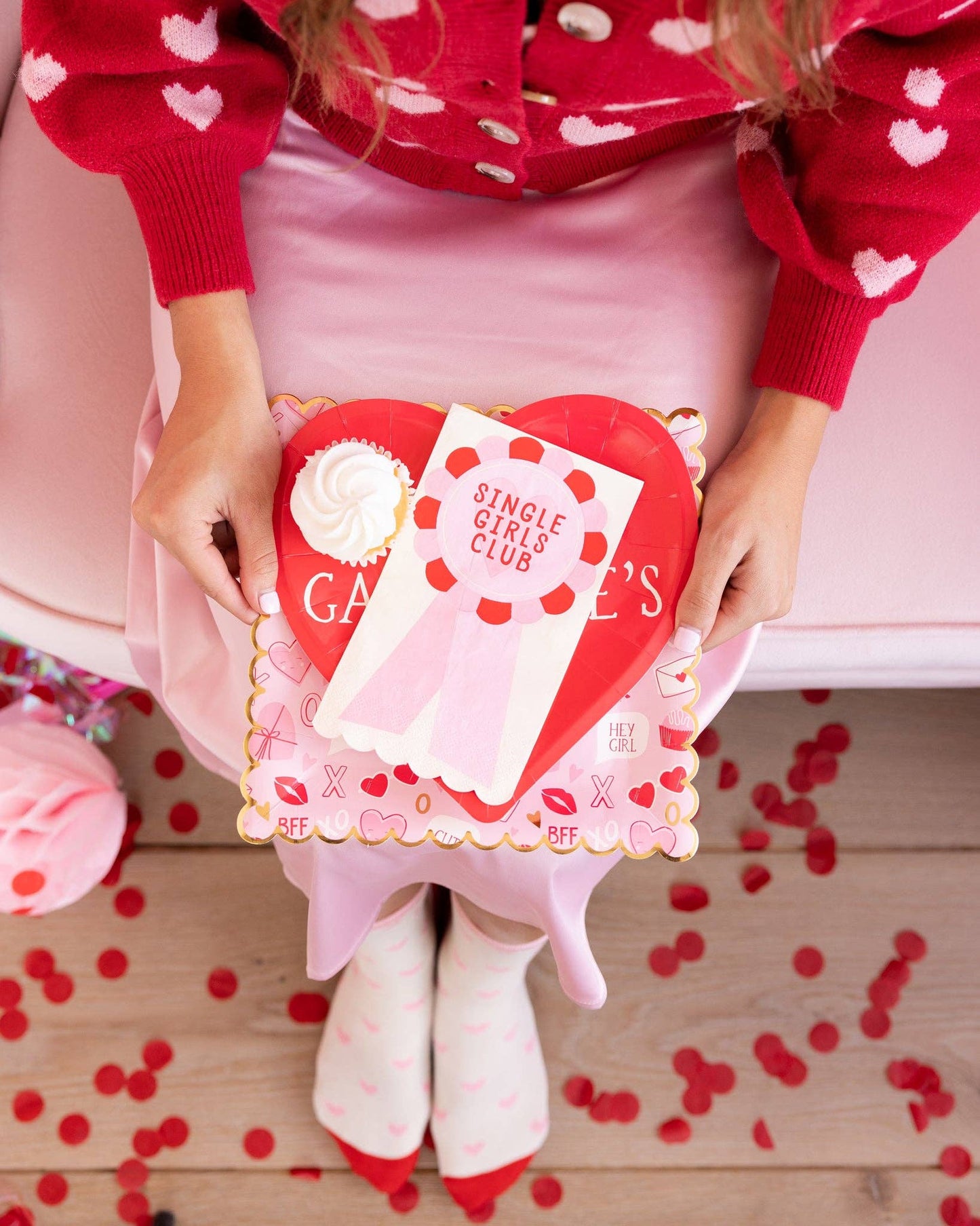 Valentine Scatter Square Paper Plates